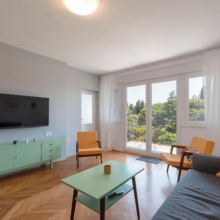 Nona Mileva Apartment Pula Extérieur photo