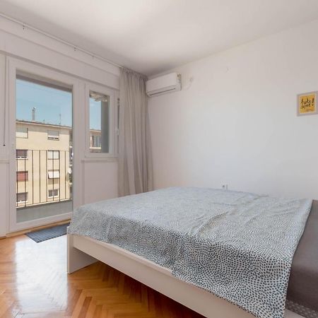 Nona Mileva Apartment Pula Extérieur photo