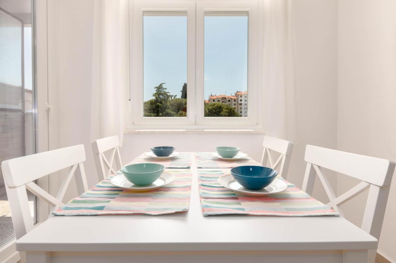 Nona Mileva Apartment Pula Extérieur photo