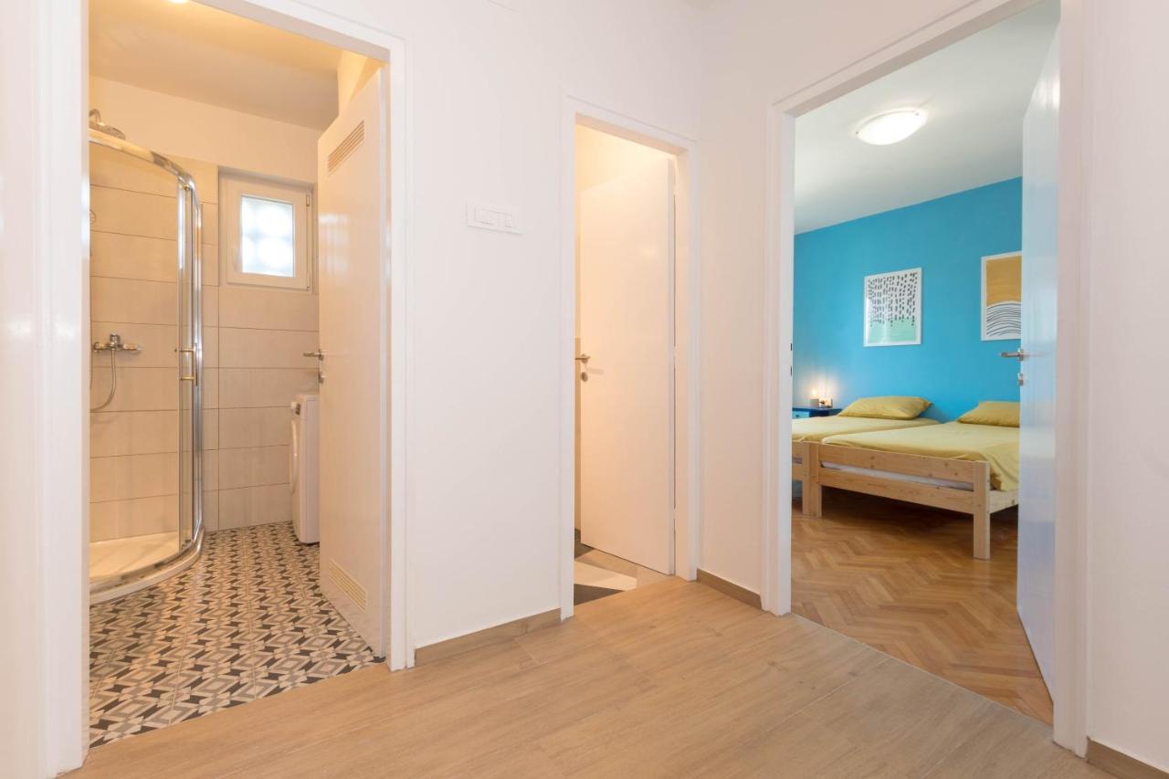 Nona Mileva Apartment Pula Extérieur photo