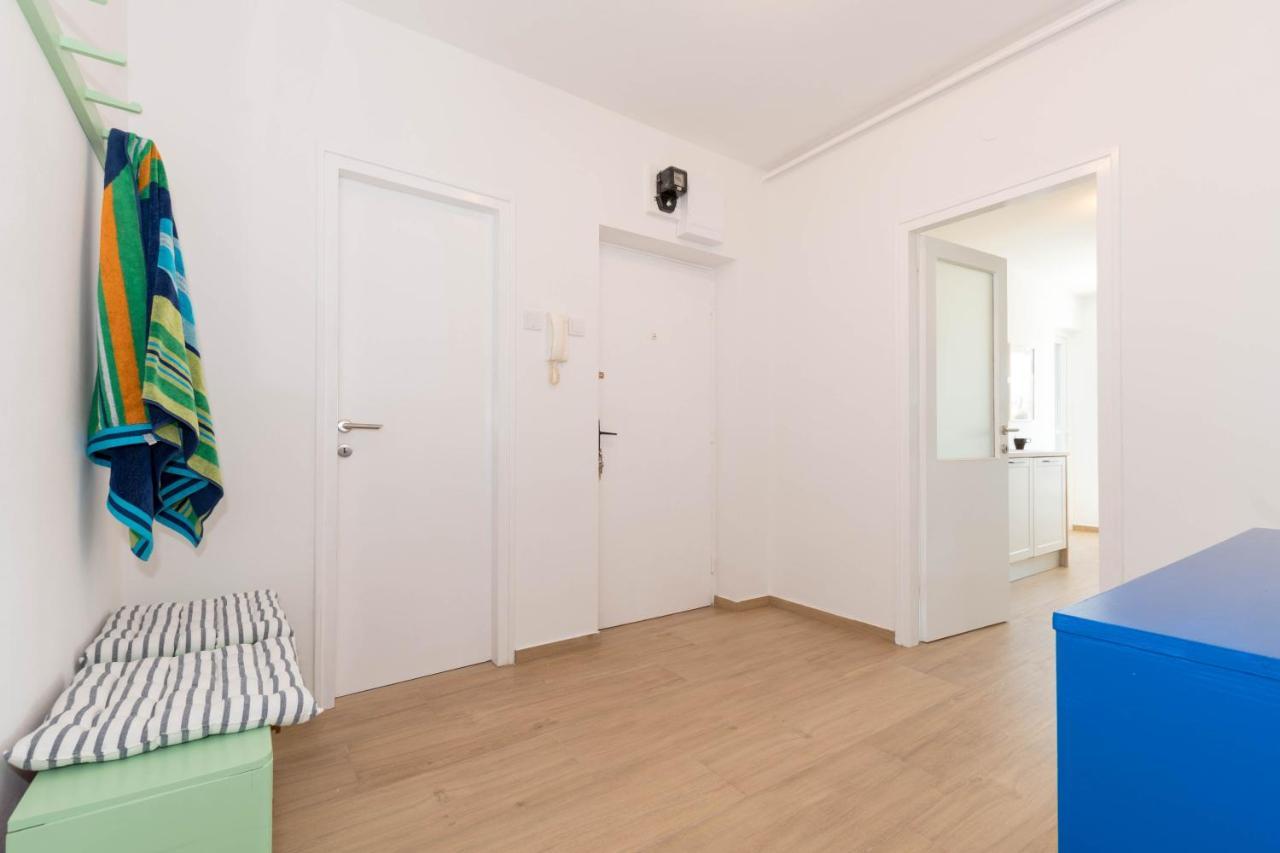 Nona Mileva Apartment Pula Extérieur photo