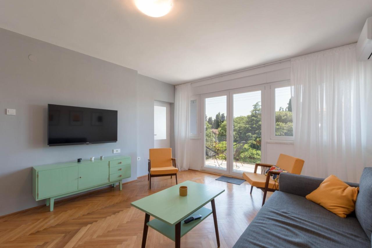 Nona Mileva Apartment Pula Extérieur photo