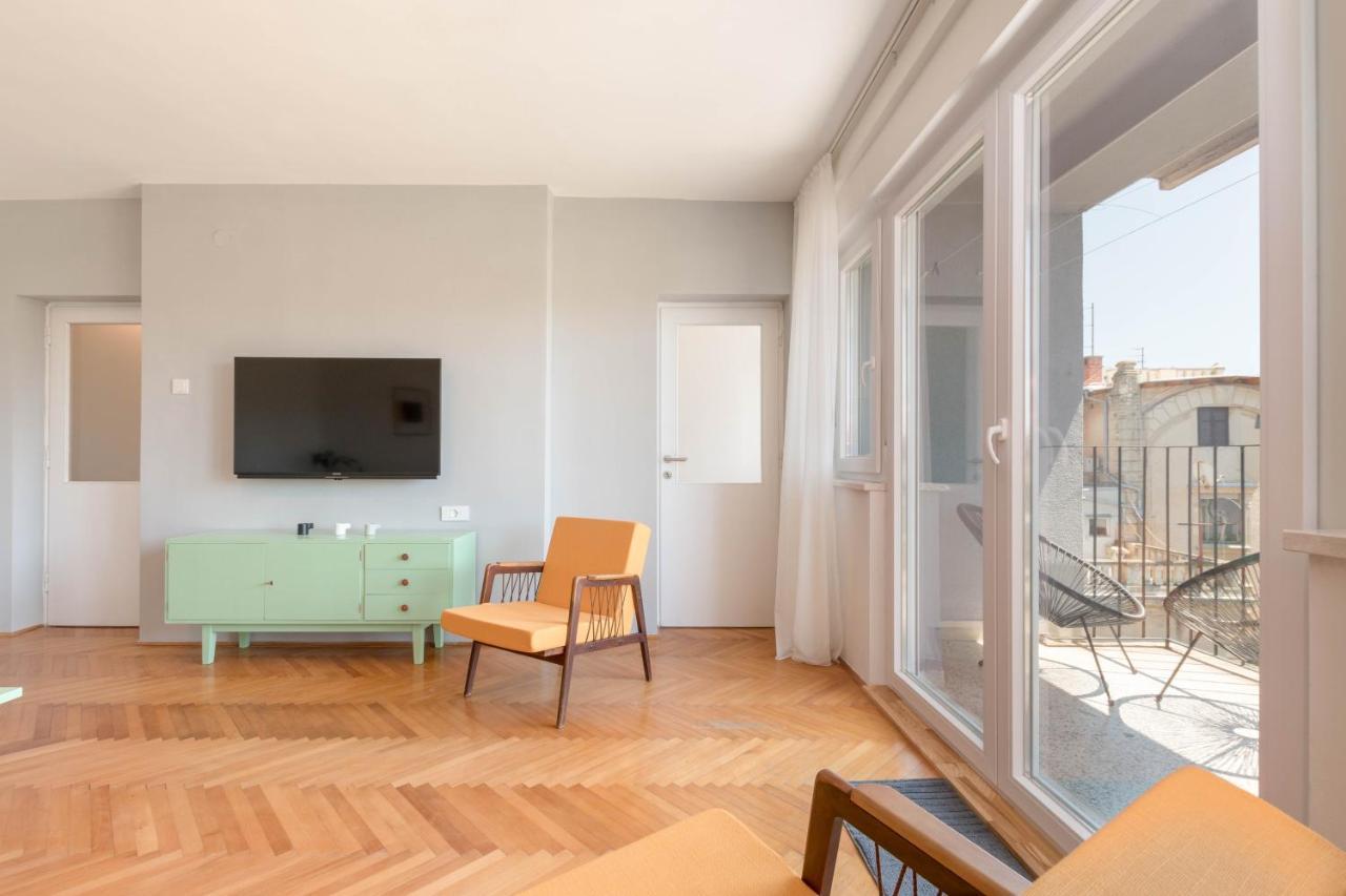 Nona Mileva Apartment Pula Extérieur photo